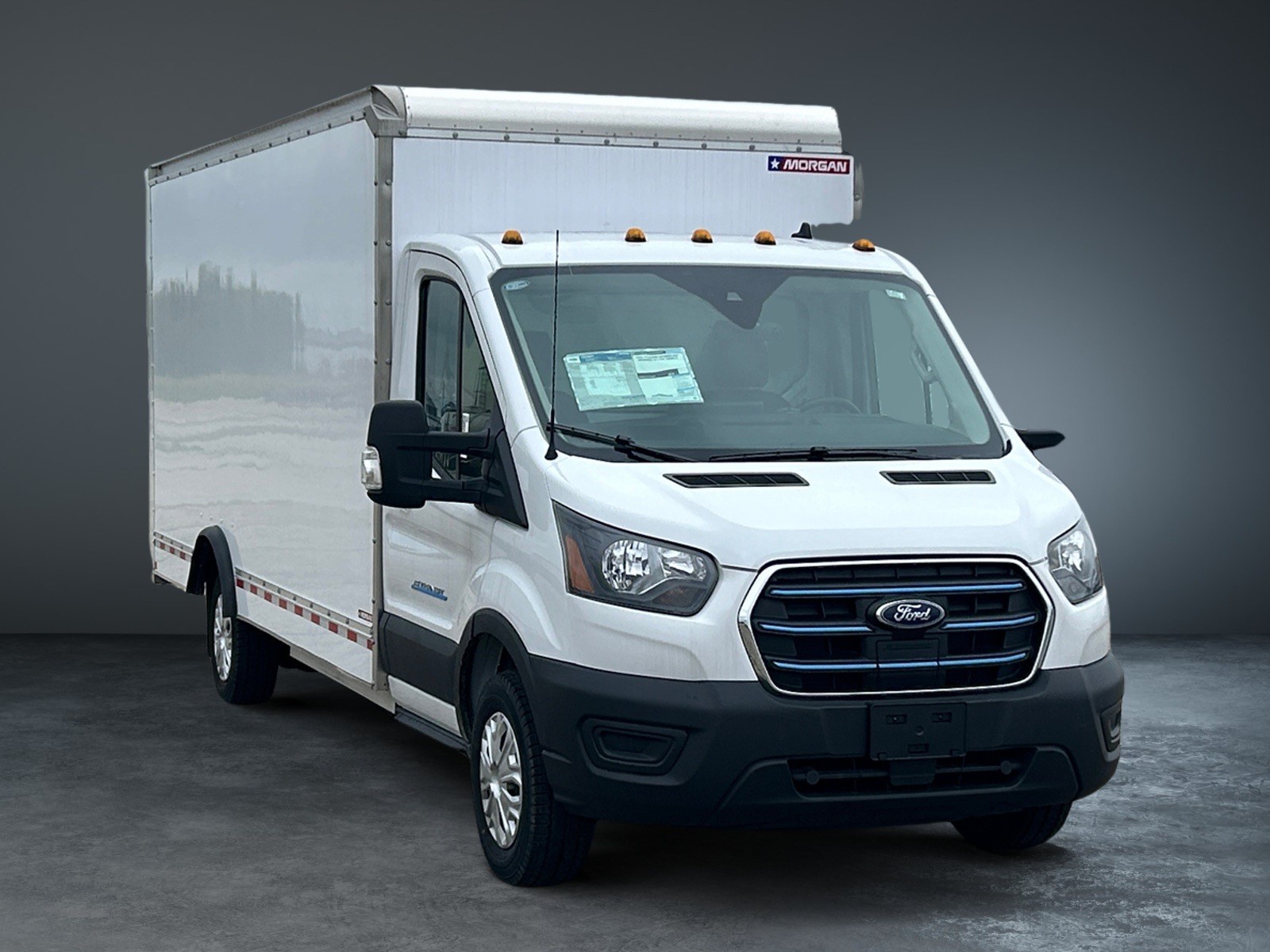 E-Transit thumbnail 4